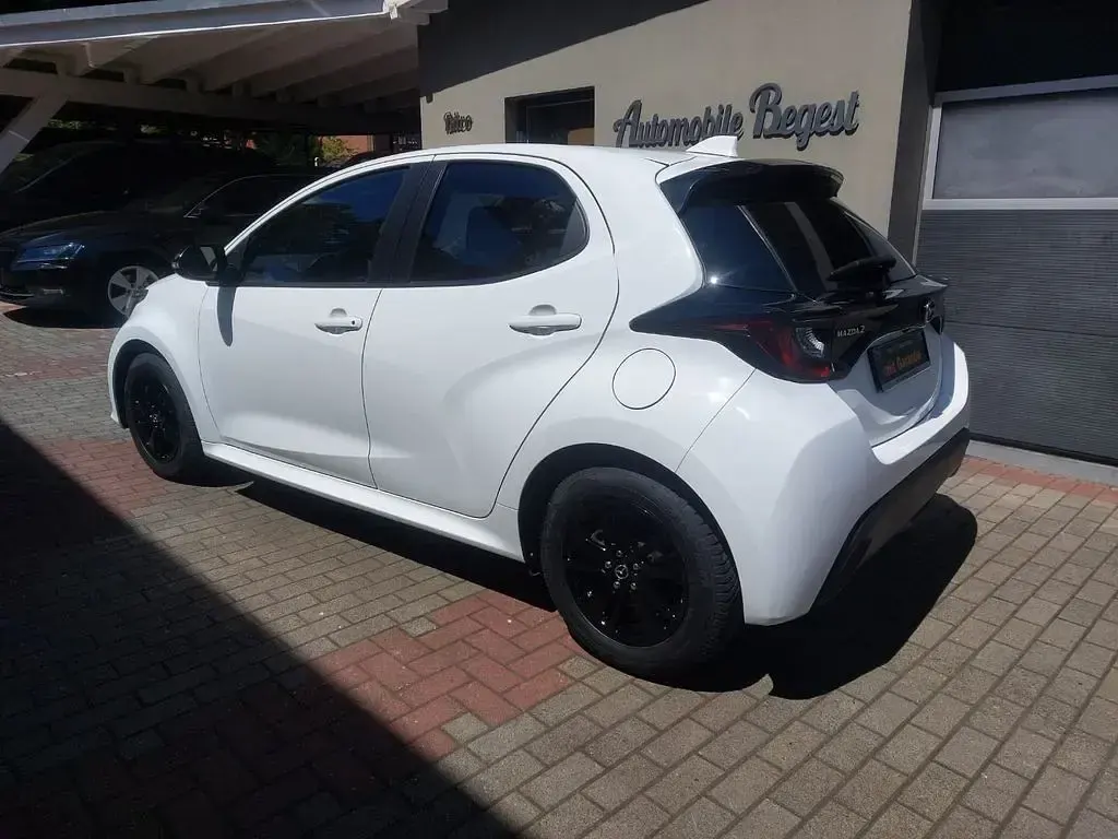 Gebraucht Mazda 2 116 PS (85 kW) 2022 Weiß Limousine