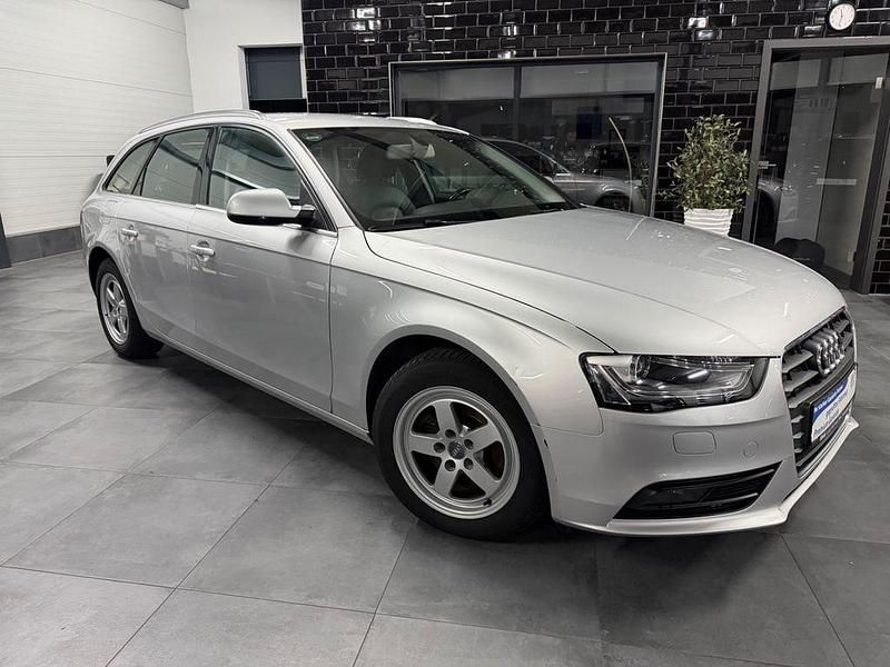 Gebraucht Audi A4 Ambiente 177 PS (130 kW) 2012 Silber Kombi