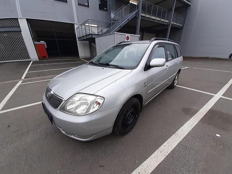 Silber Gebraucht 2004 Toyota Corolla Sol Kombi | 1.990 € (Fairer Preis) - Bild 1/4