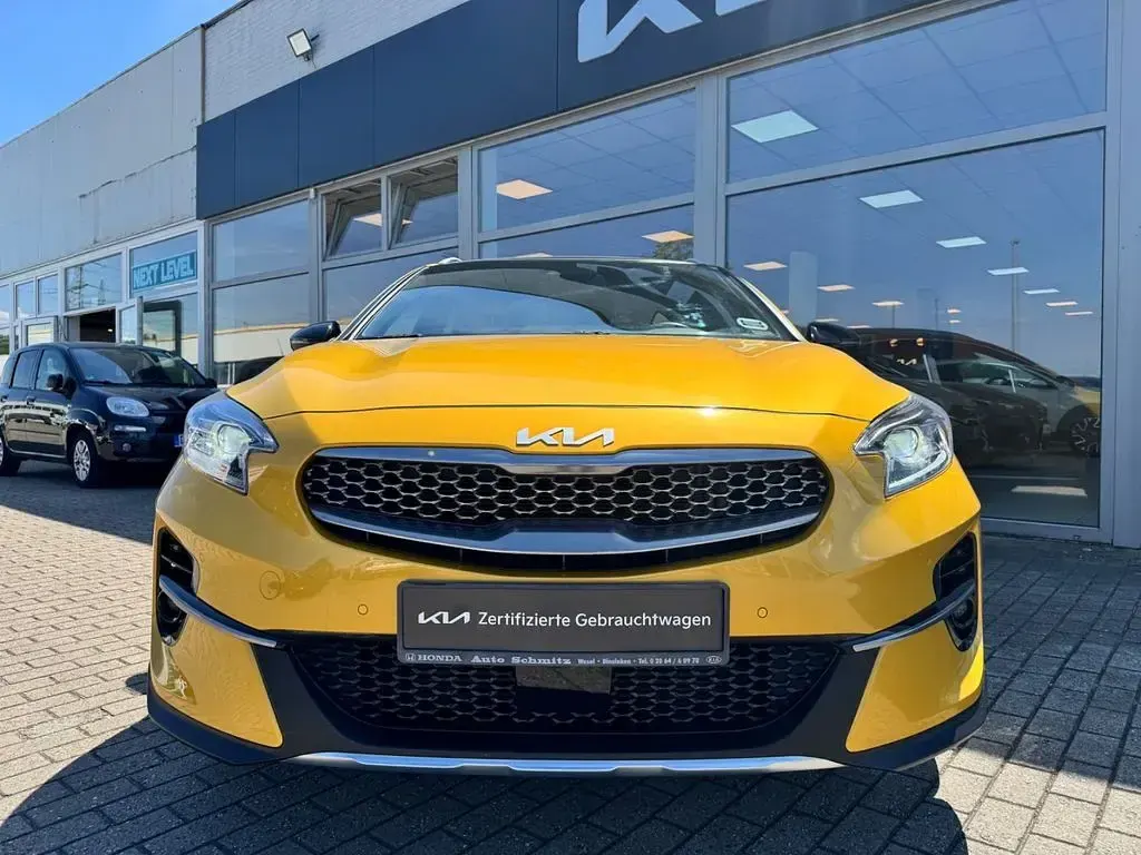 Gebraucht Kia XCeed Launch Edition 140 PS (102 kW) 2019 Gelb SUV