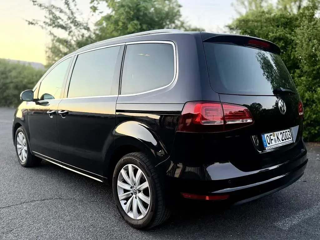 Gebraucht VW Sharan Highline 150 PS (110 kW) 2016 Schwarz Van / Kleinbus