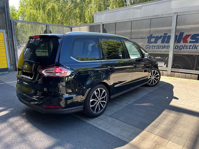Gebraucht Ford Galaxy Titanium 210 PS (154 kW) 2015 Schwarz Van / Kleinbus