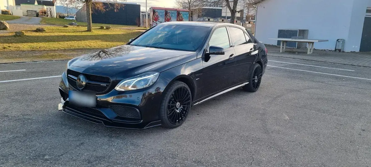 Gebraucht Mercedes E350 306 PS (225 kW) 2013 Schwarz Limousine