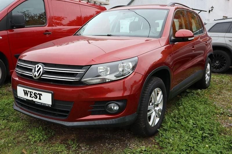 Rot Gebraucht 2014 VW Tiguan SUV | 8.990 € (Fairer Preis) - Bild 1/2