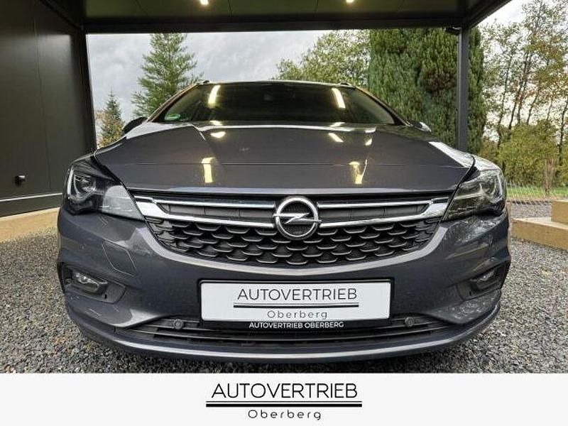 Silber Gebraucht 2016 Opel Astra Kombi | 4.990 € (Fairer Preis) - Bild 1/4