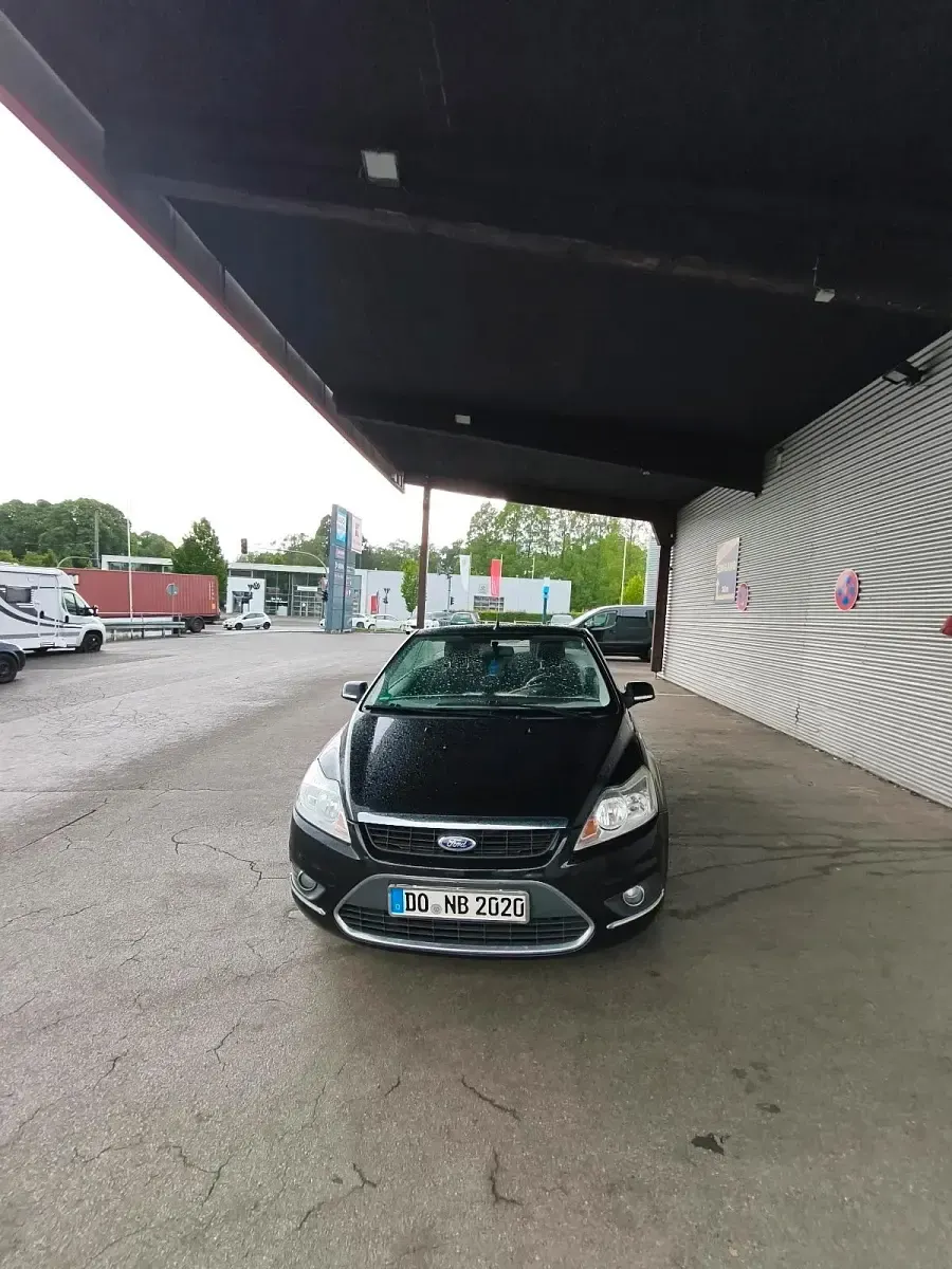 Gebraucht Ford Focus Cabriolet 101 PS (74 kW) 2009 Schwarz Cabrio