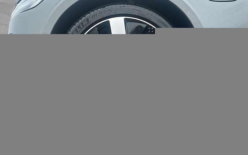 Gebraucht Volvo V60 Plus 350 PS (257 kW) 2025 Grau Kombi