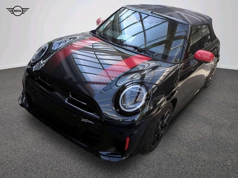 Grau Gebraucht 2024 Mini John Cooper Works Cabriolet Cabrio | 44.105 € (Teuer) - Bild 1/4