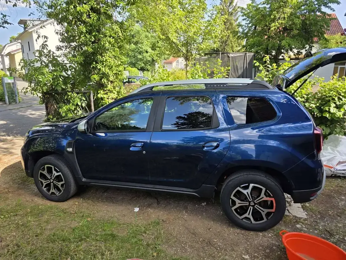 Gebraucht Dacia Duster Prestige 114 PS (83 kW) 2019 Blau SUV
