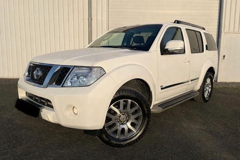 Gebraucht Nissan Pathfinder 231 PS (169 kW) 2011 Weiß SUV