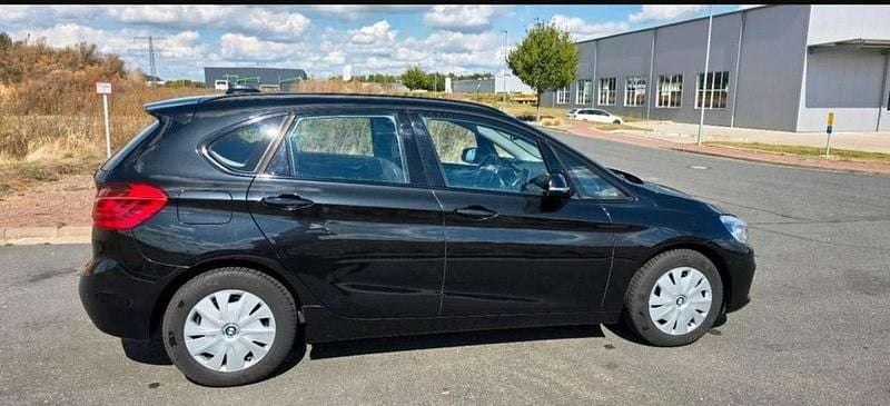 Gebraucht BMW 218 Active Tourer Sport Line 150 PS (110 kW) 2015 Van / Kleinbus