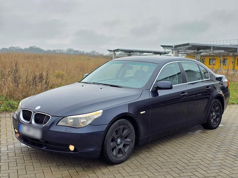 Gebraucht 2006 BMW 523 Limousine | 2.200 € (Superpreis) - Bild 1/4