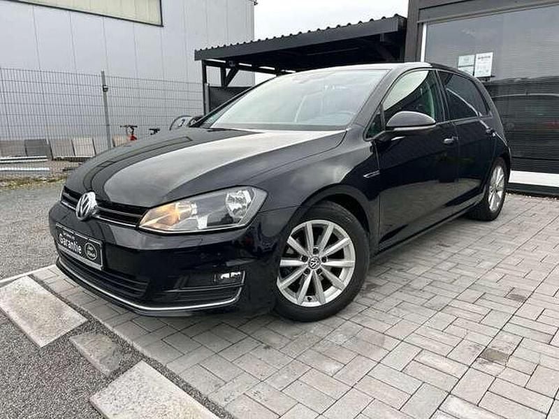 Gebraucht VW Golf VII LOUNGE 110 PS (80 kW) 2015 Schwarz Kleinwagen