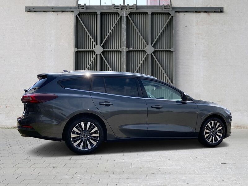 Gebraucht Ford Focus Titanium X 155 PS (114 kW) 2024 Magnetic metallic Kombi