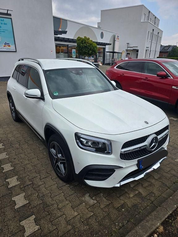 Schwarz Gebraucht 2021 Mercedes GLB250 SUV | 32.900 € (Guter Preis) - Bild 1/4