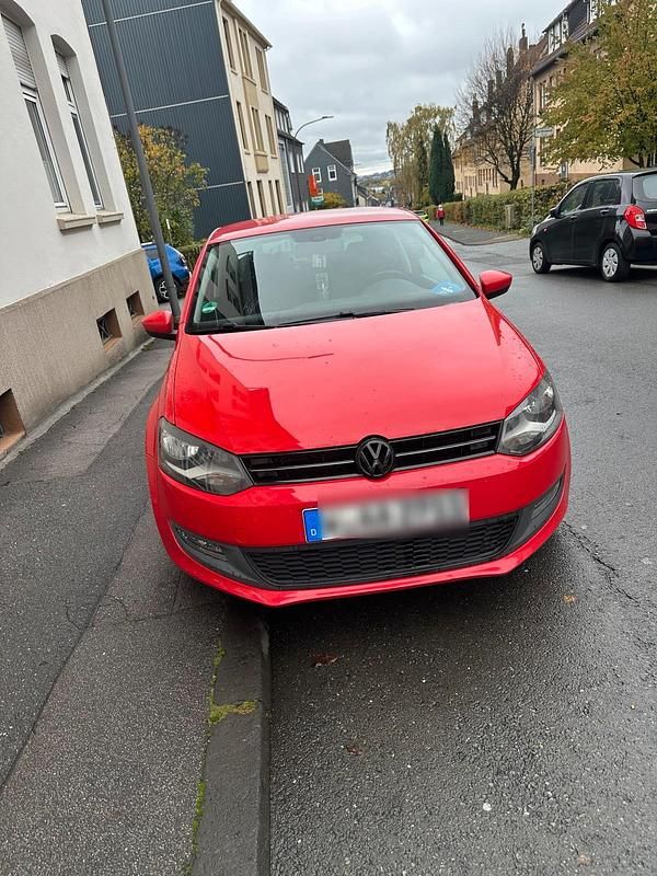 Rot Gebraucht 2013 VW Polo Kleinwagen | 3.800 € (Fairer Preis) - Bild 1/4