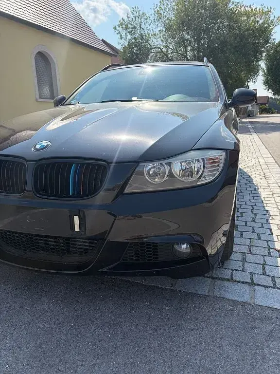 Gebraucht BMW 318 M Sport 143 PS (105 kW) 2009 Schwarz Kombi