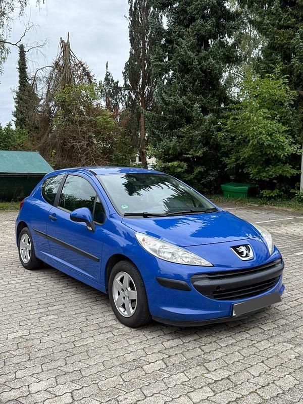 Blau Gebraucht 2007 Peugeot 207 Kleinwagen | 1.750 € (Guter Preis) - Bild 1/4