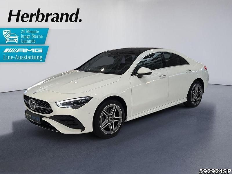 Weiß Gebraucht 2024 Mercedes CLA250e AMG Limousine | 39.879 € (Fairer Preis) - Bild 1/4