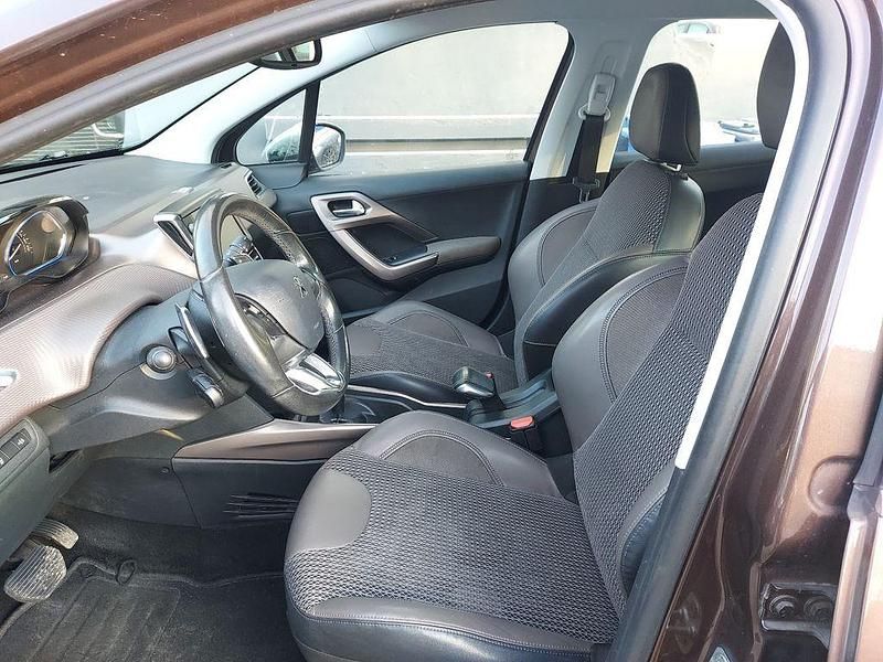 Gebraucht Peugeot 2008 Allure 92 PS (67 kW) 2014 Braun SUV