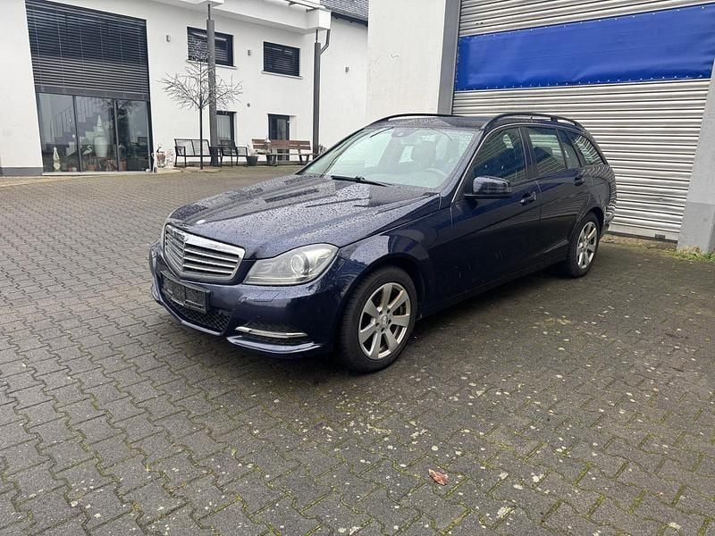 Gebraucht Mercedes C200 136 PS (100 kW) 2013 Beige Kombi