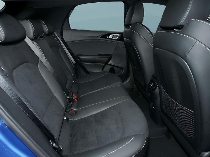 Neu Kia XCeed GT 150 PS (110 kW) 2025 Blau SUV