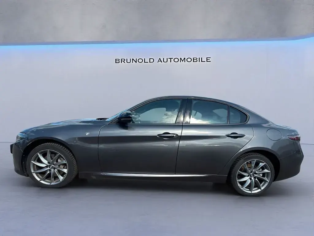 Gebraucht Alfa Romeo Giulia Ti 280 PS (205 kW) 2023 Grau Limousine