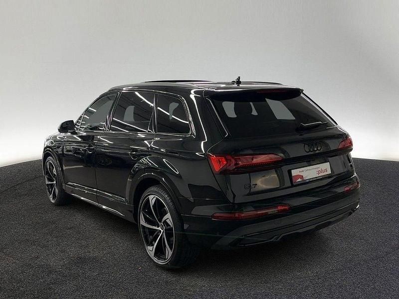 Gebraucht Audi Q7 Ambiente 231 PS (169 kW) 2023 Mythosschwarz metallic SUV