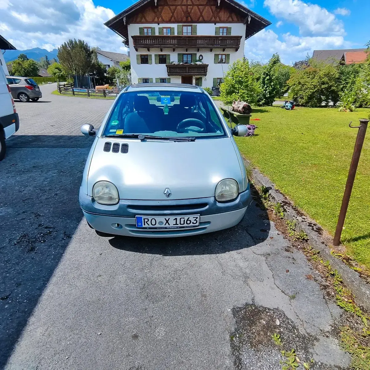 Gebraucht Renault Twingo 58 PS (42 kW) 2002 Silber Kleinwagen