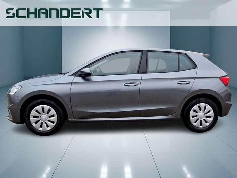 Gebraucht Skoda Fabia Selection 80 PS (58 kW) 2024 Graphitegrau metallic Limousine