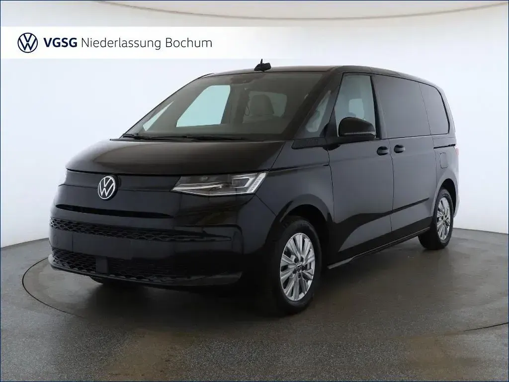Używany VW Multivan Basis 150 KM (110 kW) 2024 Czarny Minivan