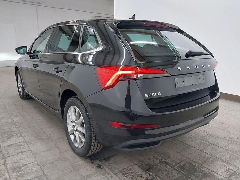 Gebraucht Skoda Scala Ambition 116 PS (85 kW) 2019 Cerna magic/black magic Kleinwagen