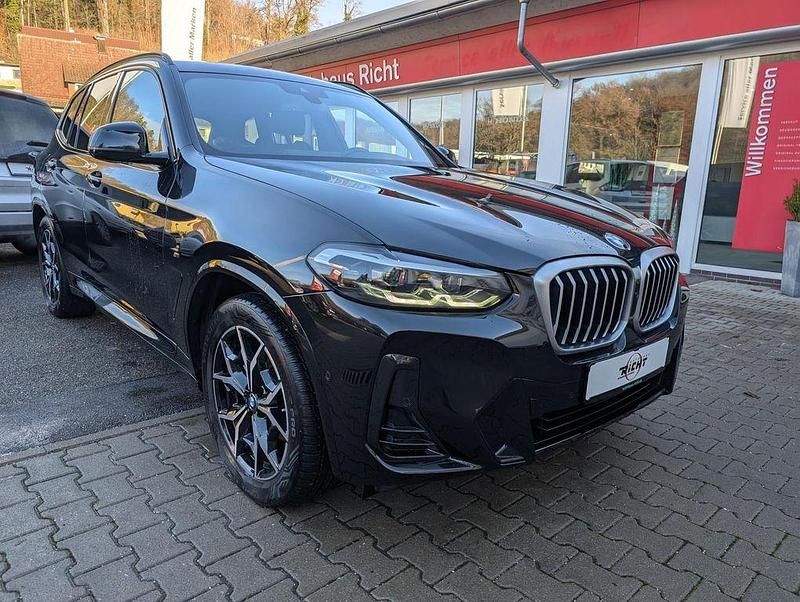 Gebraucht BMW X3 M Sport 184 PS (135 kW) 2024 Schwarz SUV