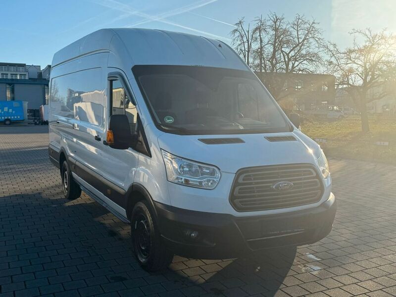 Gebraucht Ford Transit 131 PS (96 kW) 2018 Weiß Limousine
