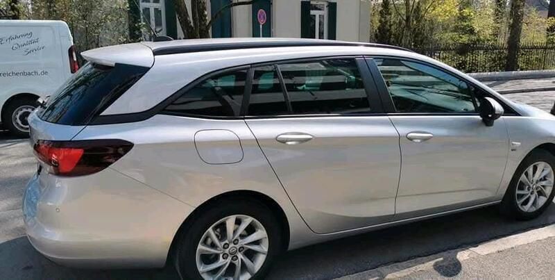 Silber Gebraucht 2020 Opel Astra Limousine | 11.250 € (Superpreis) - Bild 1/4