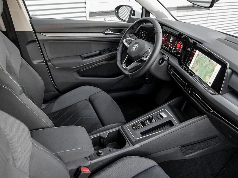 Gebraucht VW Golf VIII Pro 204 PS (150 kW) 2022 Weiß Limousine