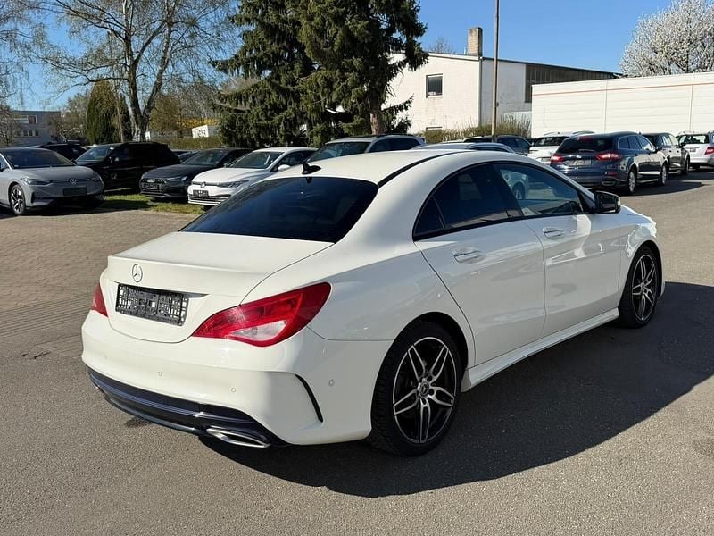 Gebraucht Mercedes CLA220 AMG 177 PS (130 kW) 2017 Weiß Limousine