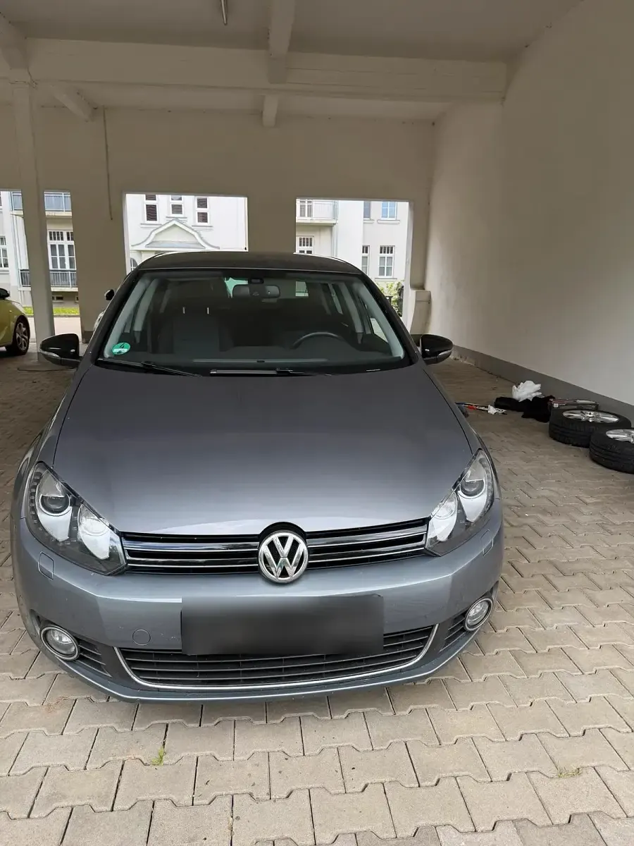 Gebraucht VW Golf VII Style 122 PS (89 kW) 2012 Grau Limousine