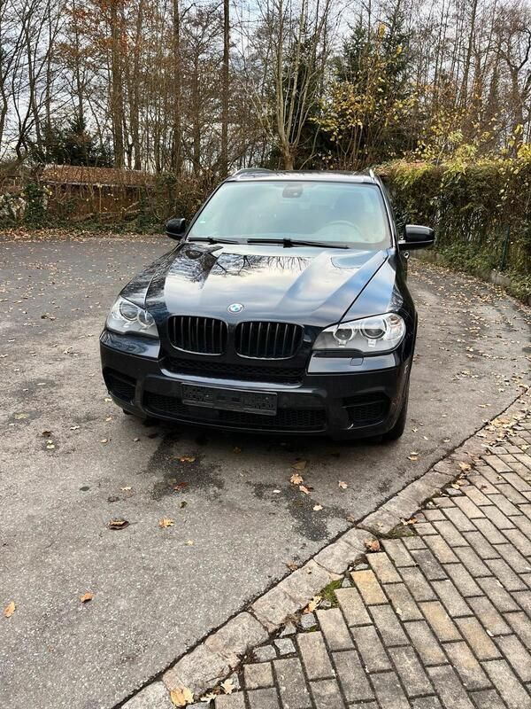 Schwarz Gebraucht 2013 BMW X5 Comfort Edition SUV | 20.000 € (Fairer Preis) - Bild 1/4