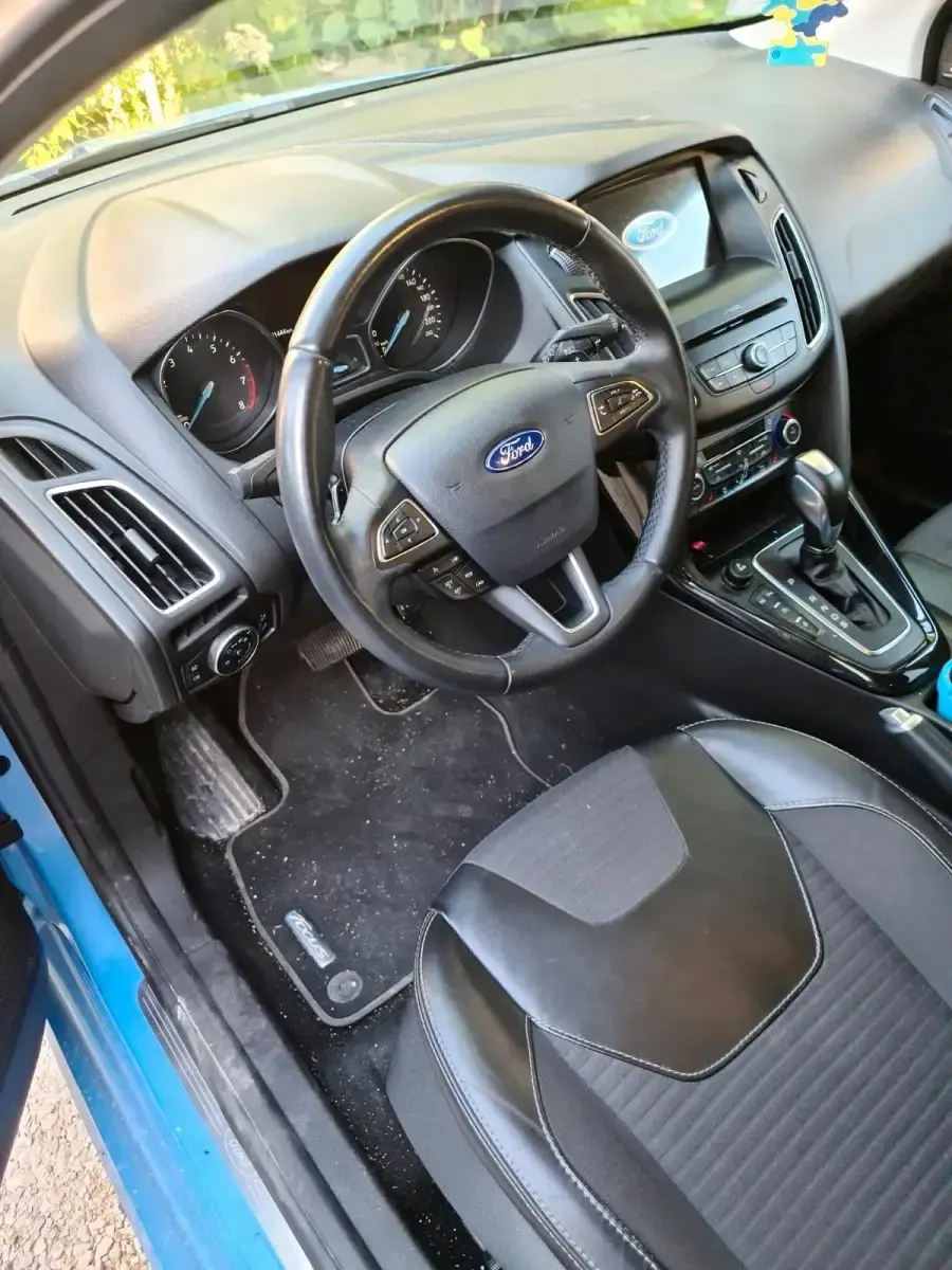 Gebraucht Ford Focus 150 PS (110 kW) 2016 Blau Coupé