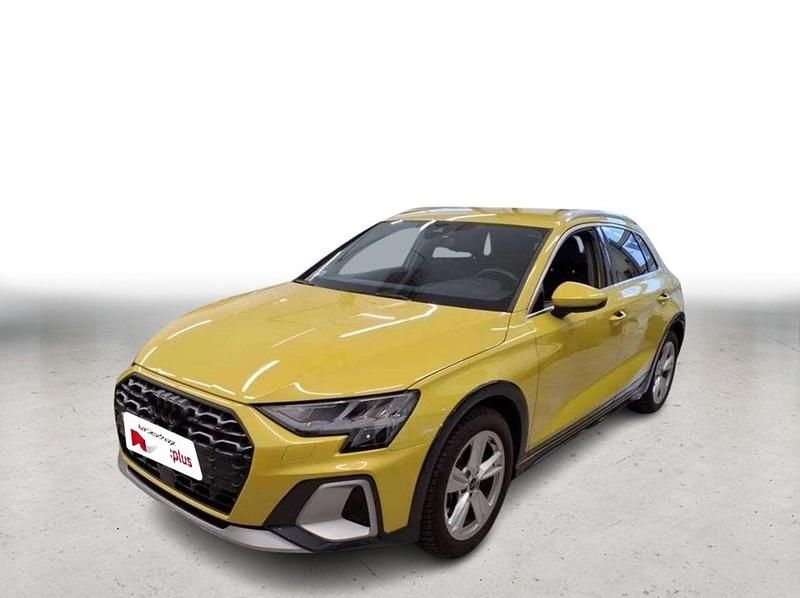 Gebraucht Audi A3 Ambiente 150 PS (110 kW) 2025 Pythongelb metallic Limousine