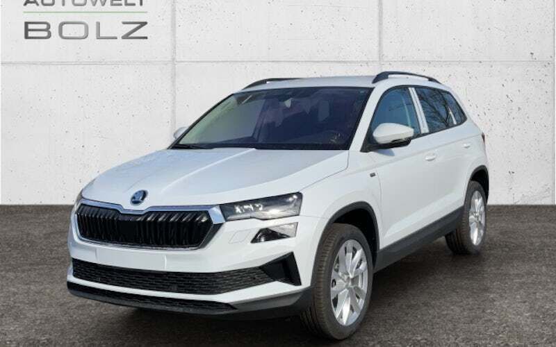 Weiss Neu 2025 Skoda Karoq Tour SUV | 36.890 € (Fairer Preis) - Bild 1/4