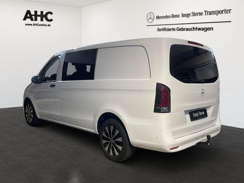 Gebraucht Mercedes Vito 237 PS (174 kW) 2025 Arktikweiß Van