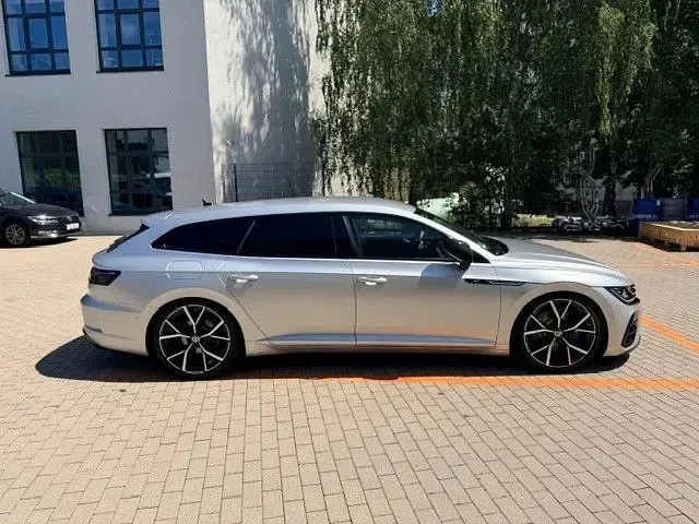 Gebraucht VW Arteon R 320 PS (235 kW) 2022 Silber Limousine