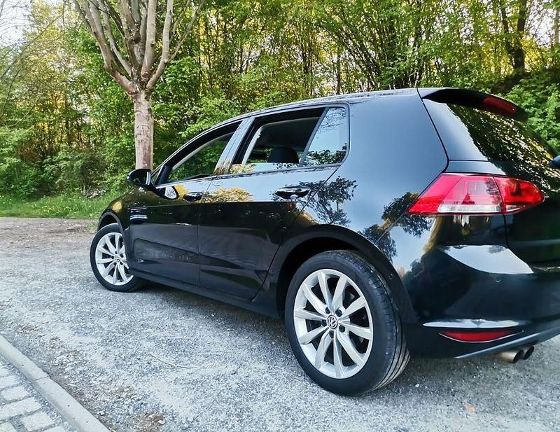 Usata VW Golf VII Highline 141 CV (103 kW) 2013 Nero Berlina
