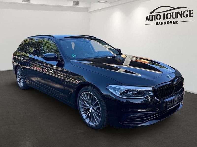 Schwarz Gebraucht 2018 BMW 530 Performance Kombi | 23.990 € (Fairer Preis) - Bild 1/4
