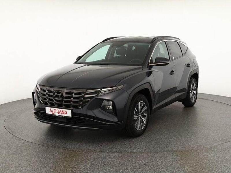 Grau Gebraucht 2022 Hyundai Tucson Trend SUV | 26.990 € (Guter Preis) - Bild 1/4