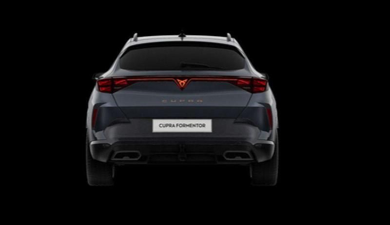 Neu Cupra Formentor 204 PS (150 kW) 2025 Magnetic grau metallic SUV