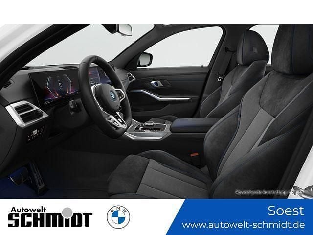 Gebraucht BMW 330e M Sport 292 PS (214 kW) 2024 Weiß Kombi