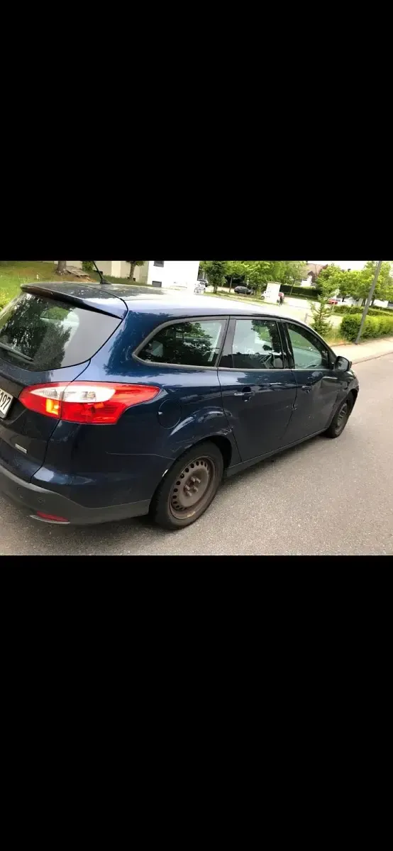 Gebraucht Ford Focus 115 PS (84 kW) 2013 Kombi